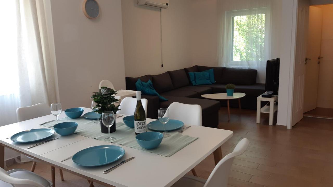 Apartamento T8 Balatonfüred Exterior foto