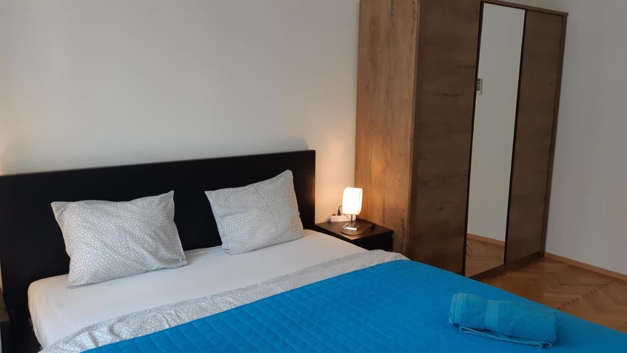 Apartamento T8 Balatonfüred Exterior foto