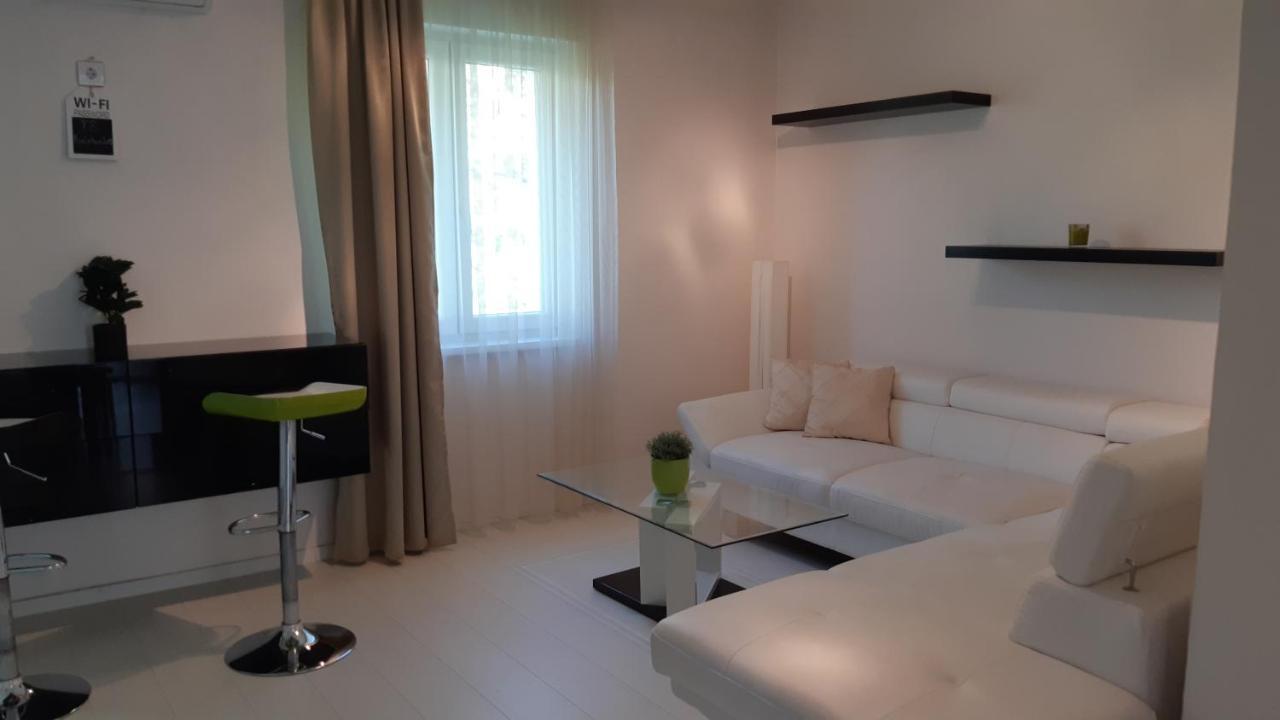 Apartamento T8 Balatonfüred Exterior foto