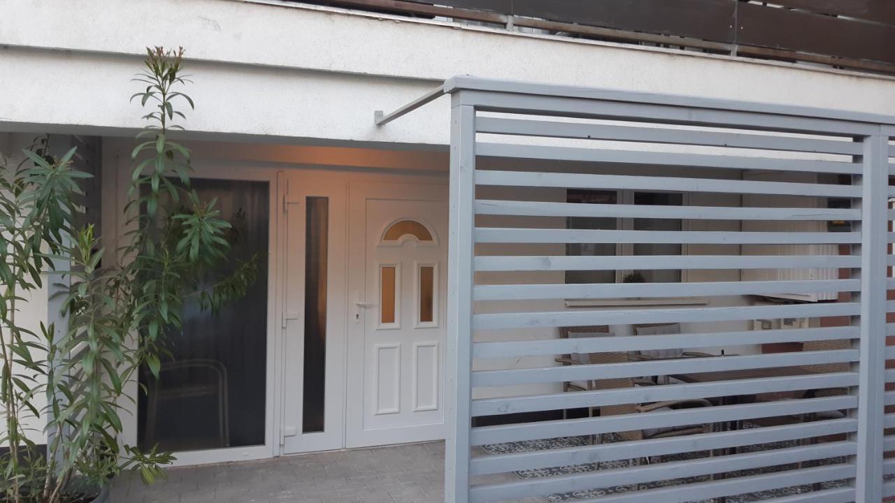 Apartamento T8 Balatonfüred Exterior foto