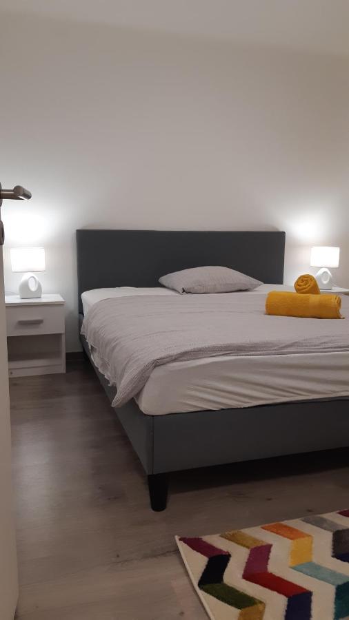 Apartamento T8 Balatonfüred Exterior foto