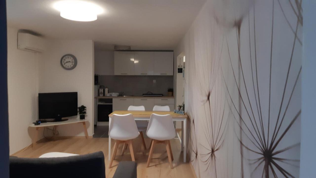 Apartamento T8 Balatonfüred Exterior foto