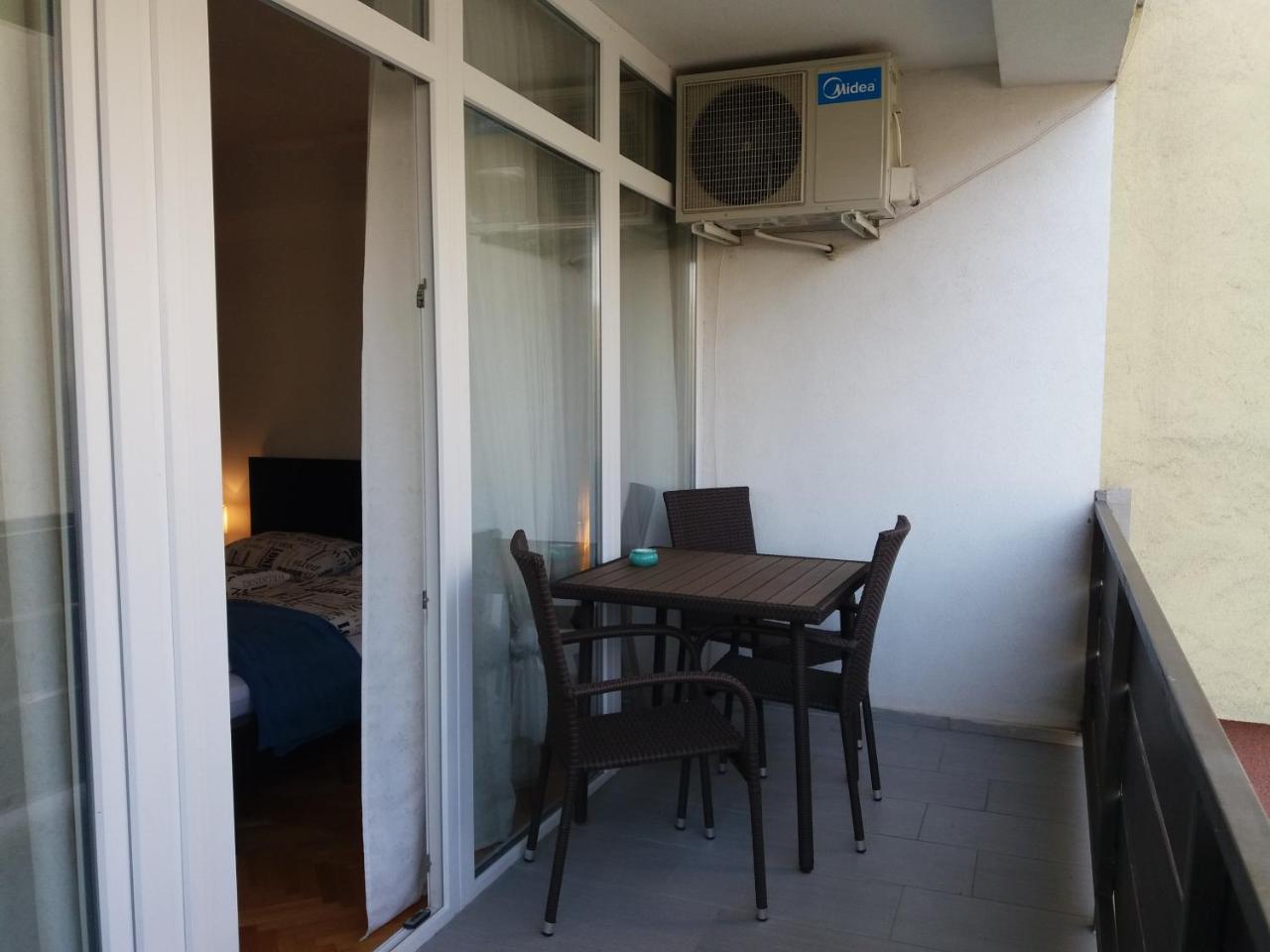 Apartamento T8 Balatonfüred Exterior foto